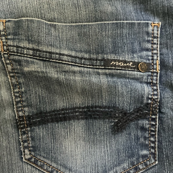 “MAVI” “Matt” Style Mid Rise Straight Legs Light Blue Denim Jeans. - Picture 3 of 12